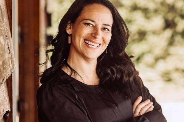 Melinda Savola-Broker, Agent/Licensee